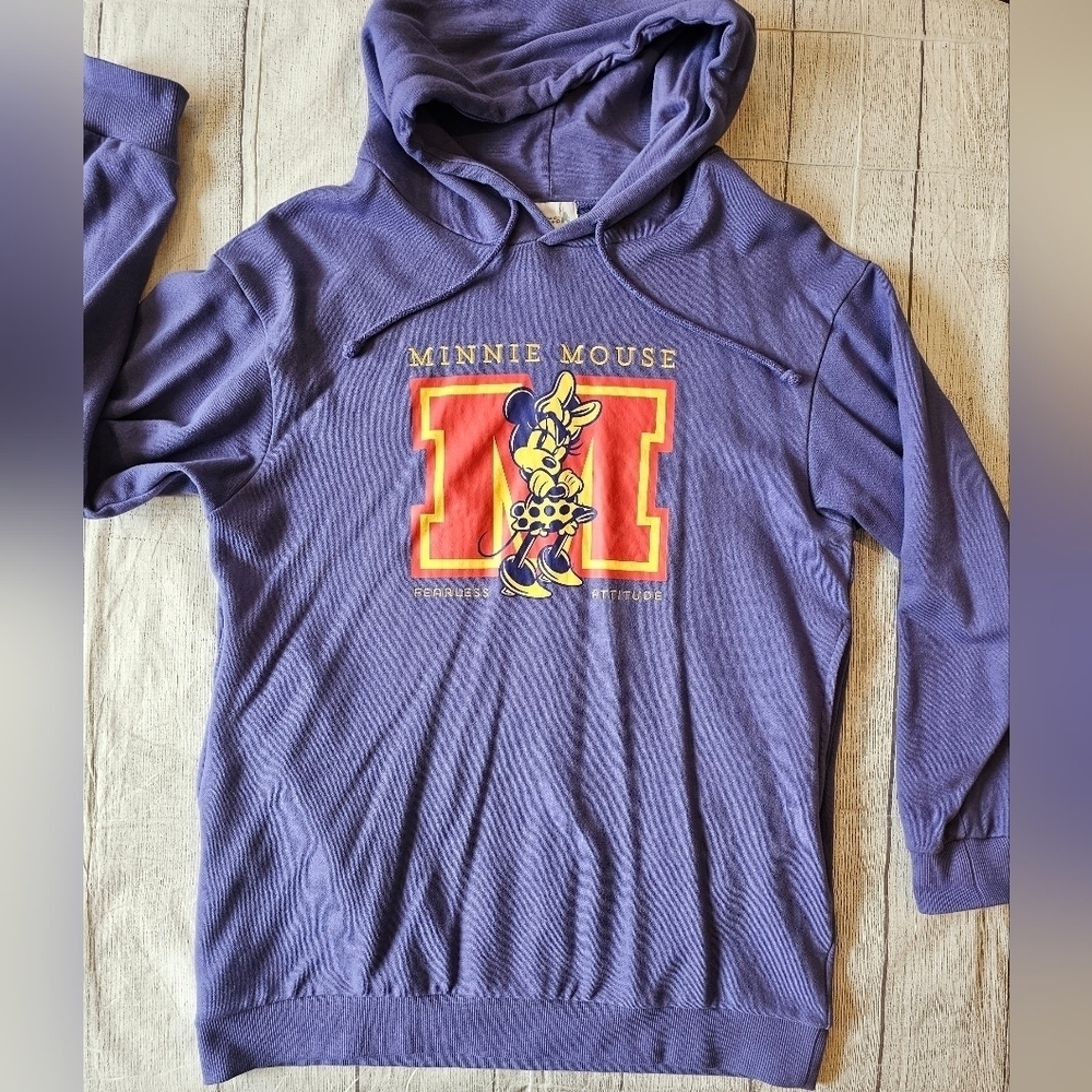 Disneyland Hong Kong •Size Large• Purple Minnie Mouse Pullover Hoodie Cotton